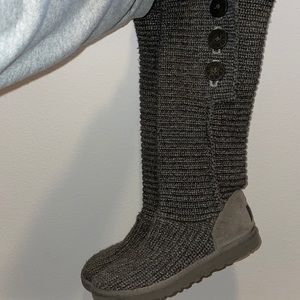 Slouchy grey knit uggs size 8